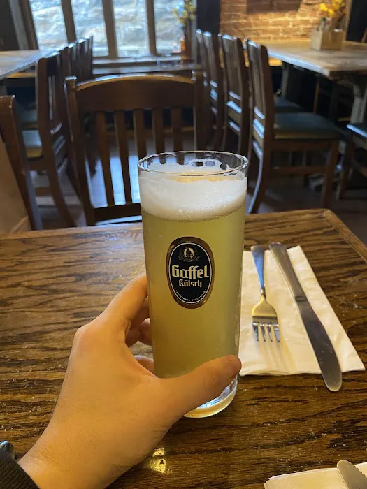 Arts and Crafts Beer Parlor Picture 6