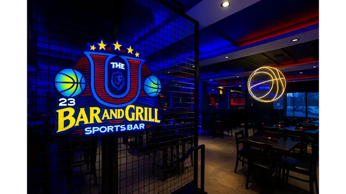 The U bar and grill Picture 2