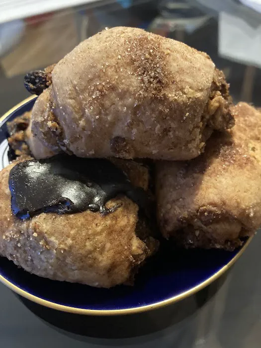 Lee Lee's Baked Goods Picture 1