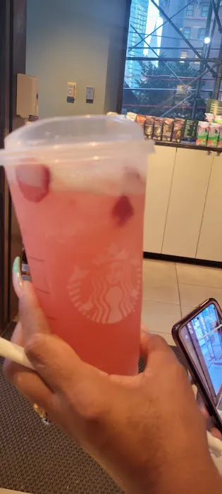 Starbucks Picture 4