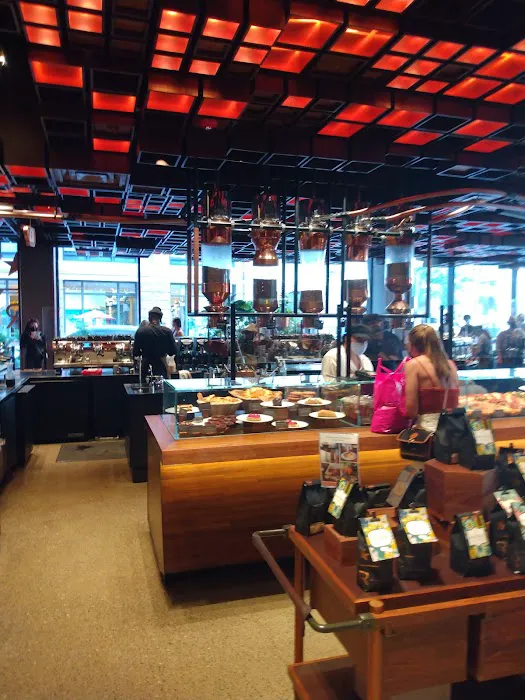 Starbucks Picture 6