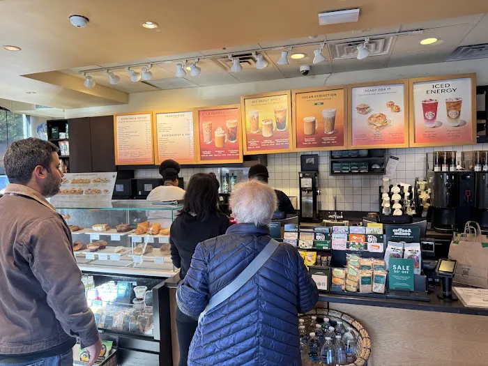 Starbucks Picture 2