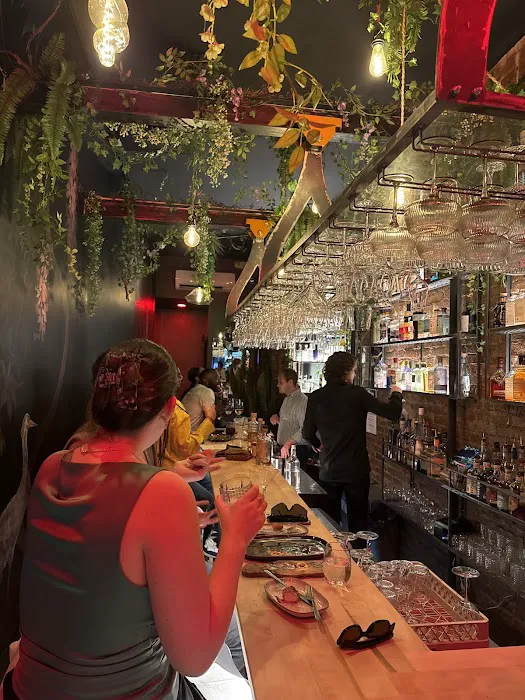 Gin Bar at Enoteca Harlem Picture 7