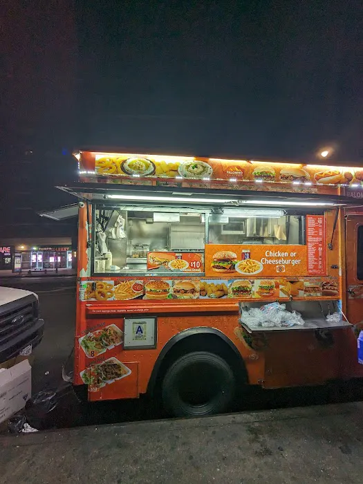 Palomino Halal Food Picture 3