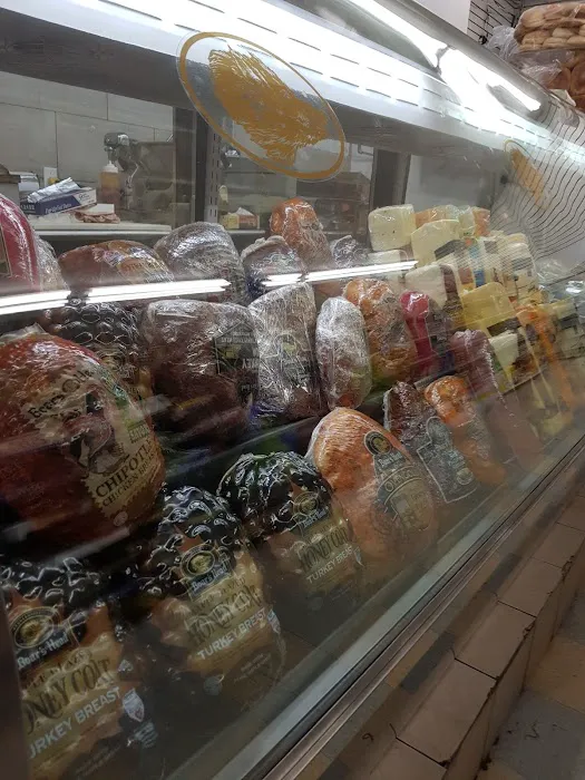 Harlem Gourmet Grocery & Deli Picture 5