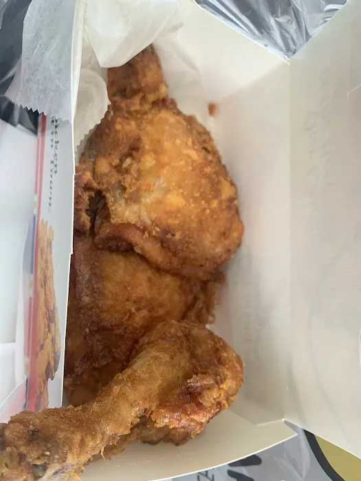 Mama's Chicken and Pizza Picture 3