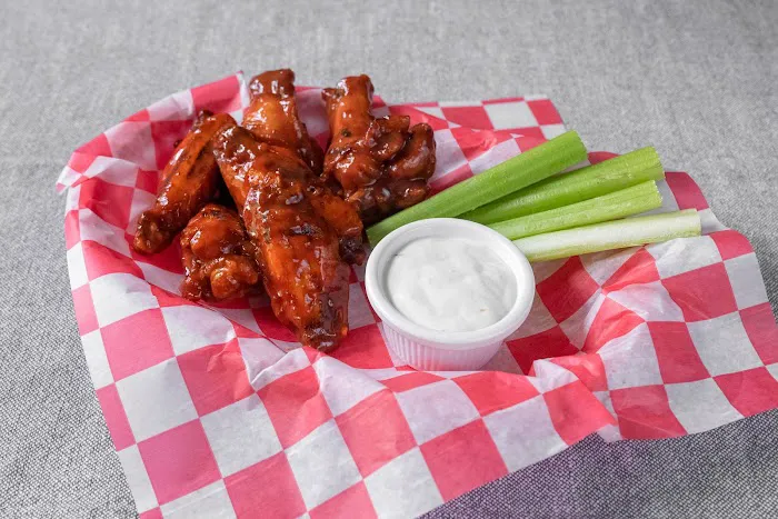 Teddy's F&B Bar & Grill Picture 6