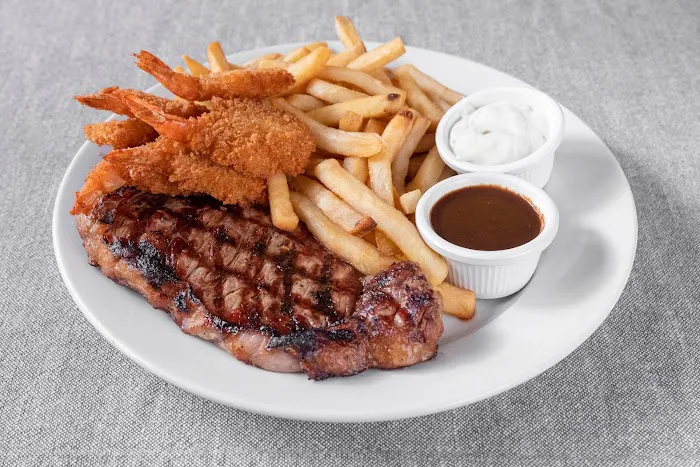 Teddy's F&B Bar & Grill Picture 5