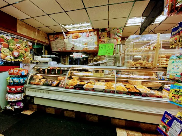 In & Out Deli Grocery Picture 6