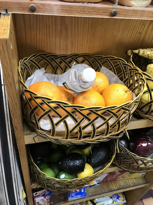 In & Out Deli Grocery Picture 10