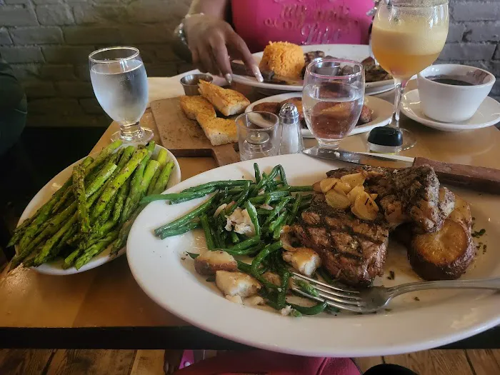 Ricardo Steakhouse Picture 5