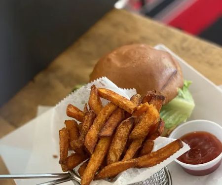 Jordan Pie Cafe