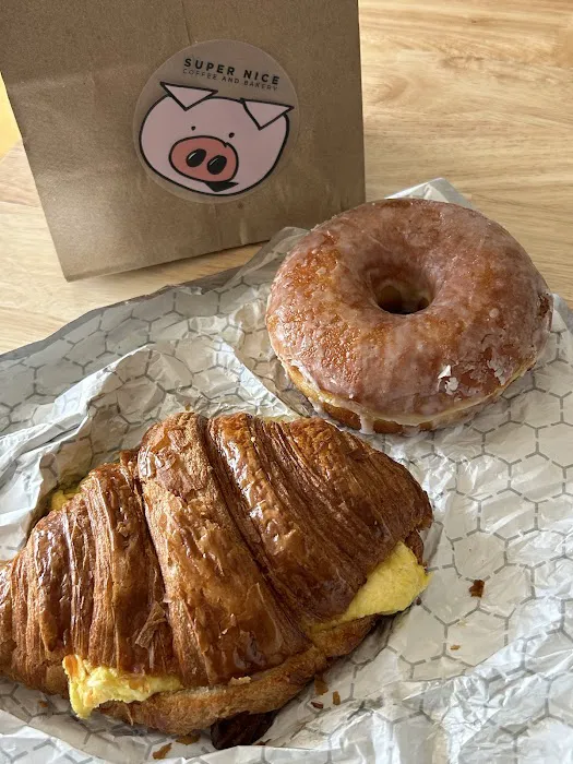 Super Nice Coffee and Bakery Picture 9