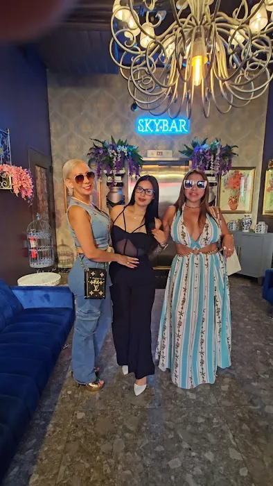 Sky bar Picture 2