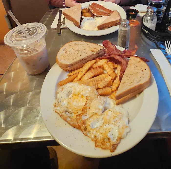 Love Cafe Picture 10