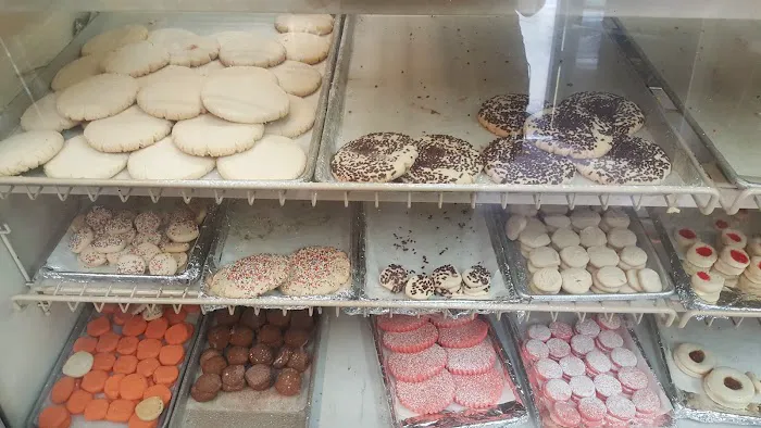 Bermudez Bakery Picture 6