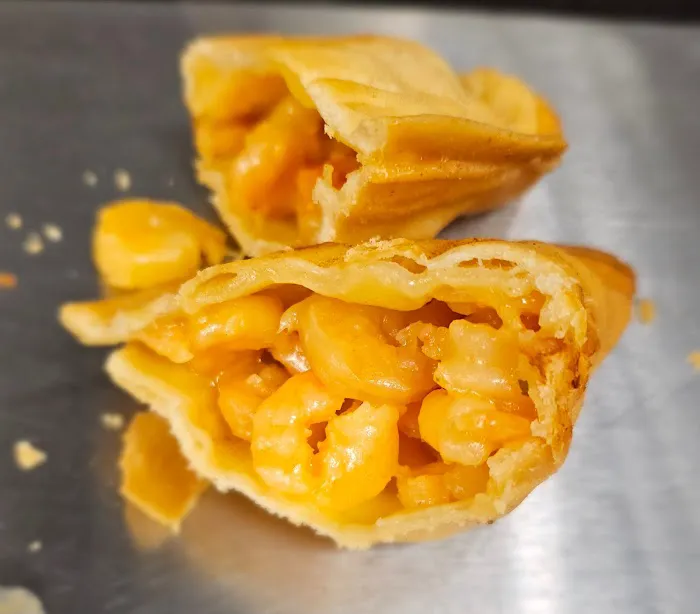 BB Juice Bar Empanadas Picture 3