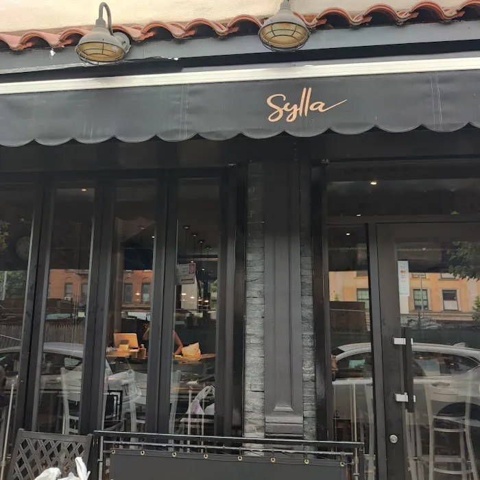 Sylla Picture 10