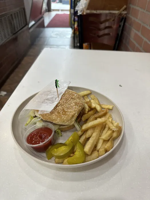 Brenda Deli Picture 6