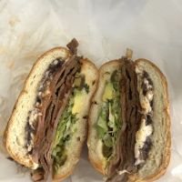 Brenda Deli ico