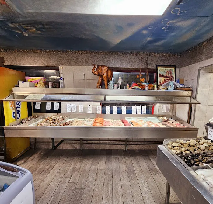 Astoria Seafood Picture 10
