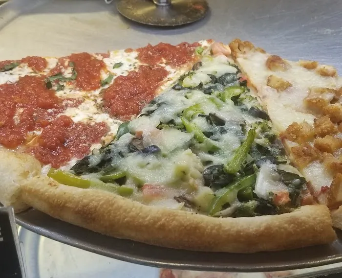 Leo's Pizza Picture 6