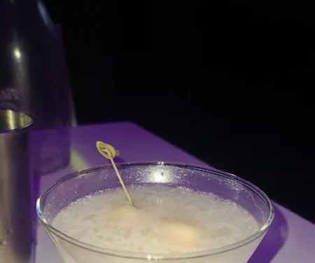 Dive Bar LIC