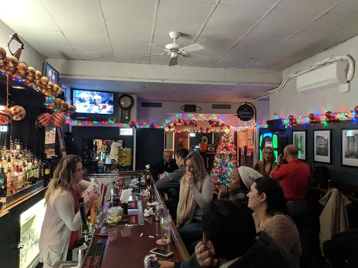 Veronica's Bar Picture 2