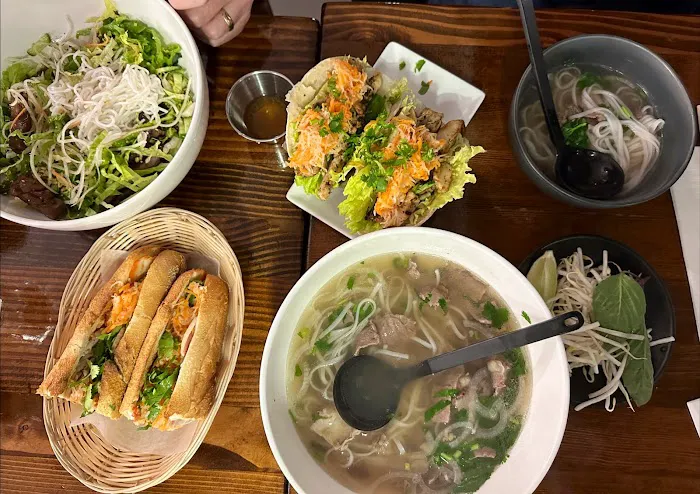 Pho Amsterdam Picture 4