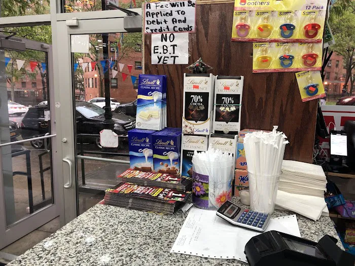 1 Columbia Deli & Grill Picture 10