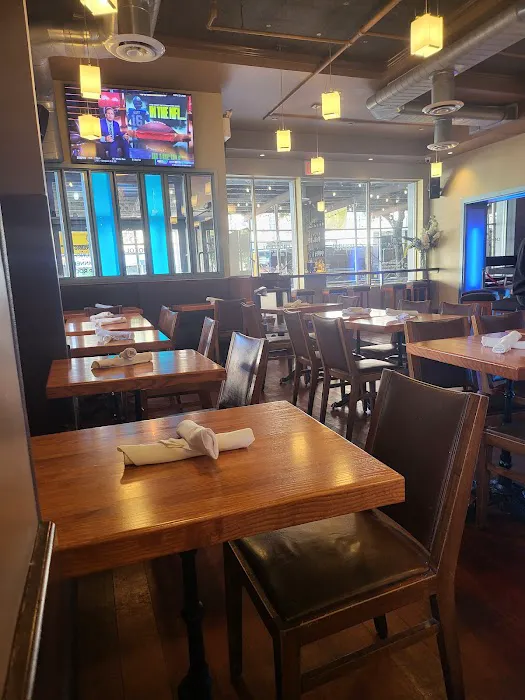 Chocolat Restaurant & Bar Picture 6