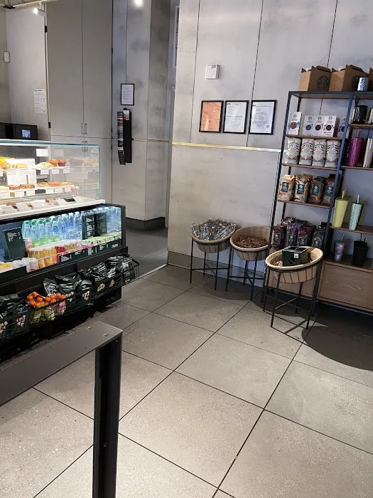 Starbucks Picture 6