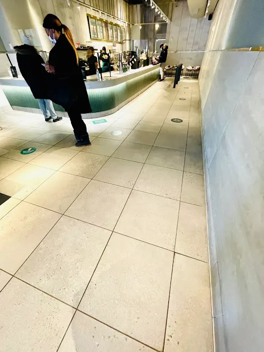 Starbucks Picture 1