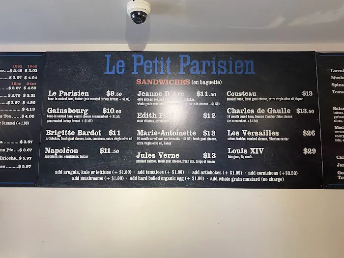 Le Petit Parisien Picture 5