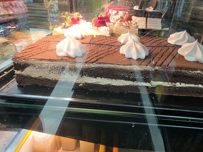 St Nicholas Deli Picture 5