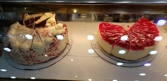 St Nicholas Deli Picture 7
