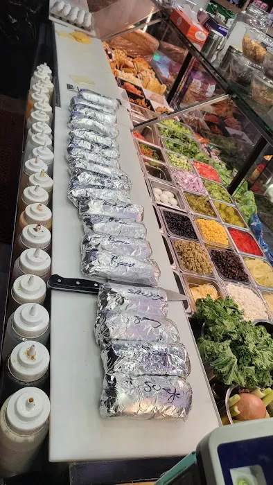3M Gourmet Deli Picture 4
