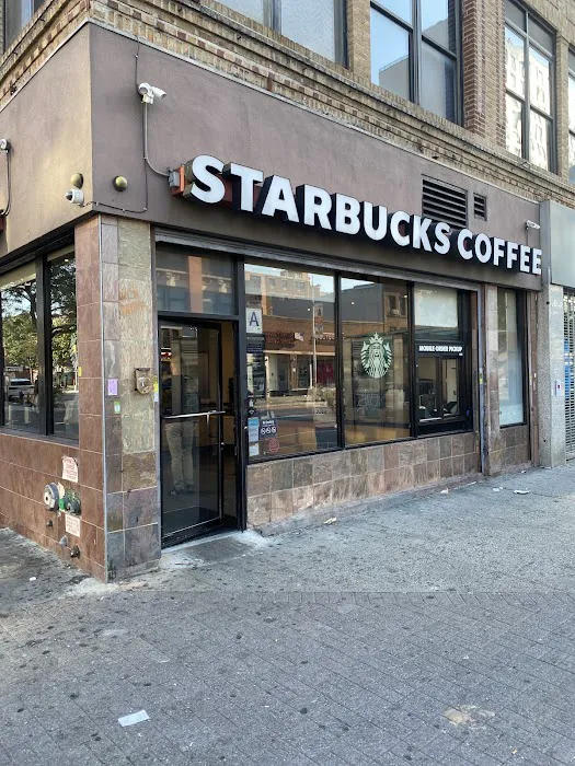 Starbucks Picture 10