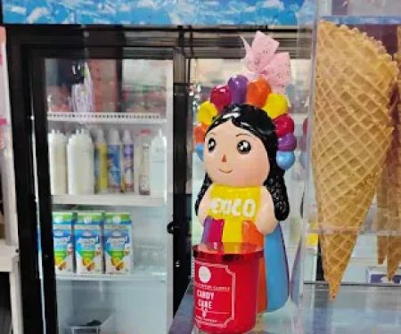Mayas Snack Bar