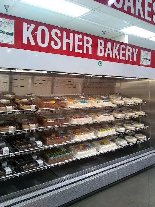 Costco Food Court Picture 4