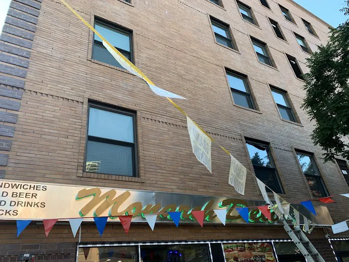 Monarch deli corp Picture 10