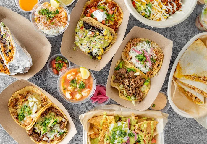 Rica’s Tacos Picture 4