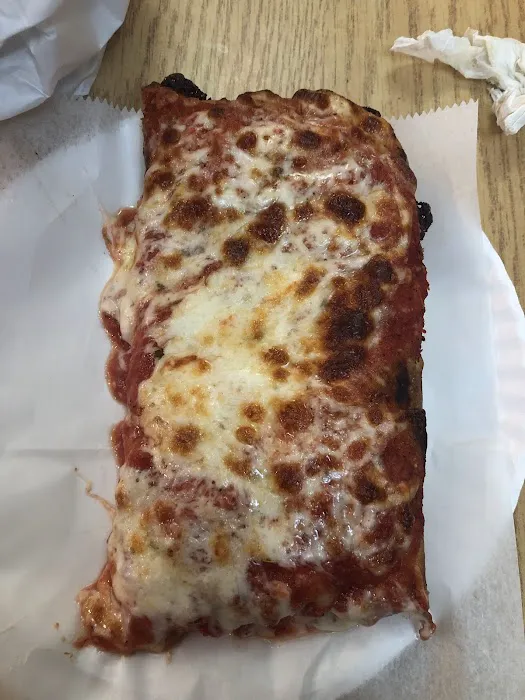Triangulo Pizzeria Picture 4