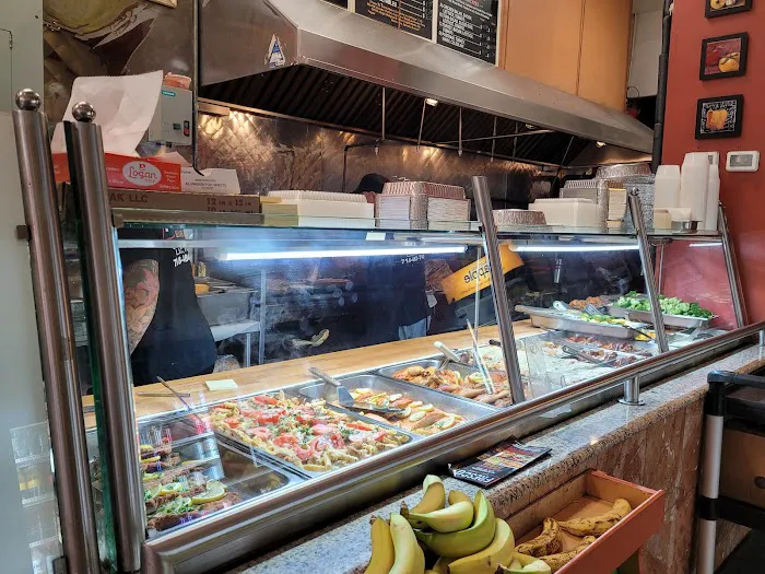Fresco Deli Cafe Picture 4