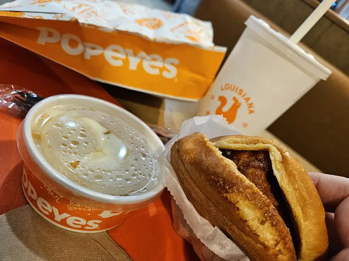 Popeyes Louisiana Kitchen Picture 9