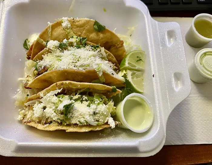 Taco Deli Spot Picture 6