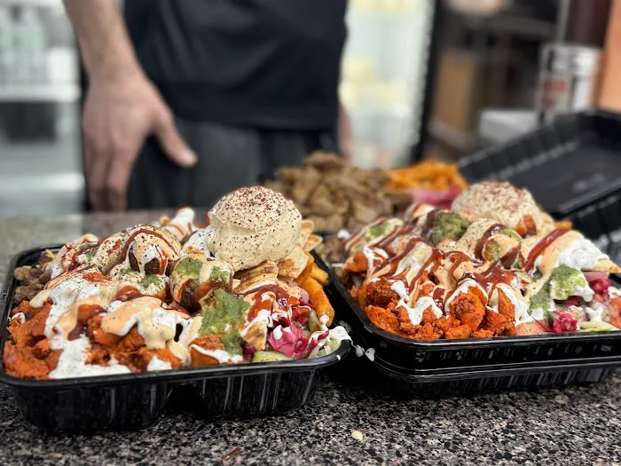 HUNCHOS Halal spot Picture 5
