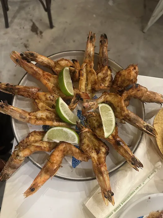 Mariscos El Submarino Picture 1