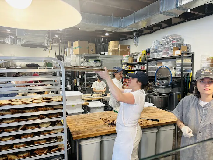 Radio Bakery Picture 9