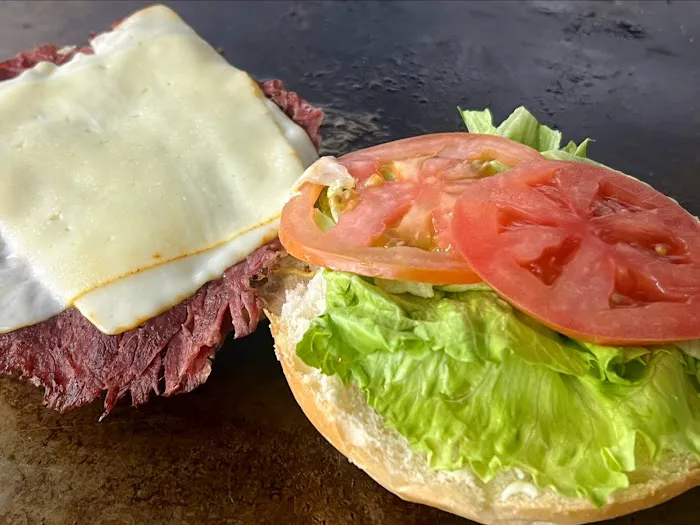 Mc Greenland Deli & Grill Picture 7